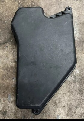 02-05 Lexus IS300 ECU Engine Computer Box Cover ECM Lid OEM Used Genuine 03 04