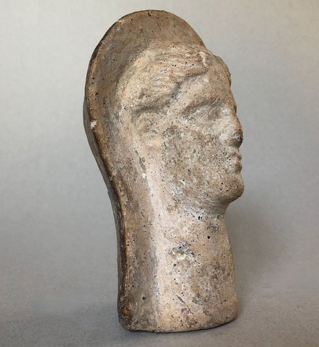 Tête de jeune femme coiffée — figurine en terre-cuite antique — ex-voto etrusque - Picture 6 of 12
