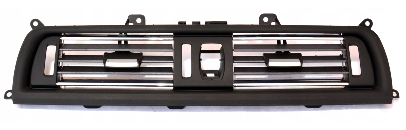 Grille de ventilation centrale cassée BMW Série 5 F10 F11 ? Remplacez l'aérateur usé