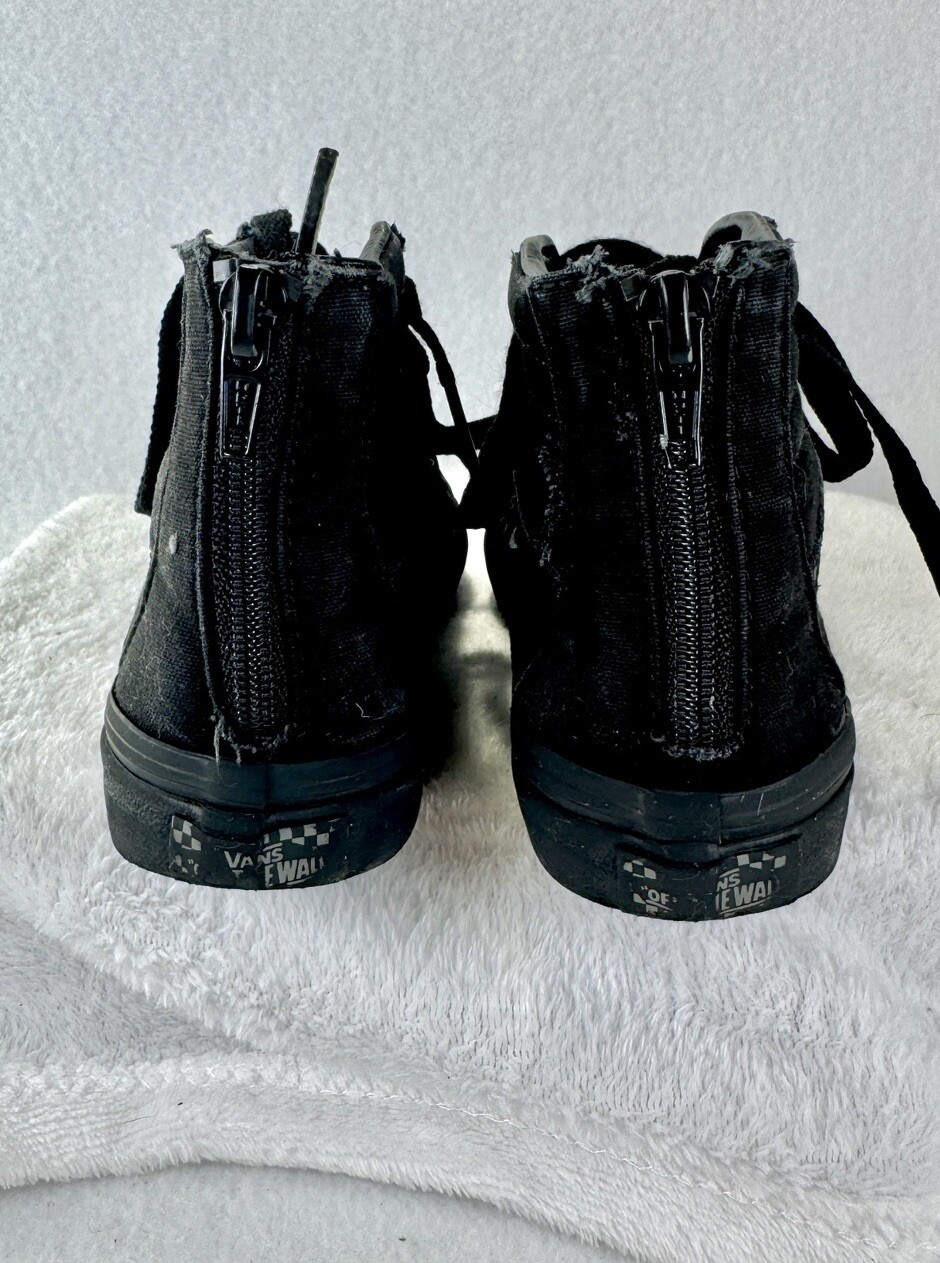 Vans Sk8 Hi Zip Shoes Kids Size 13.5 Sneakers Triple Black Youth Skater Hi-Top thumbnail 9