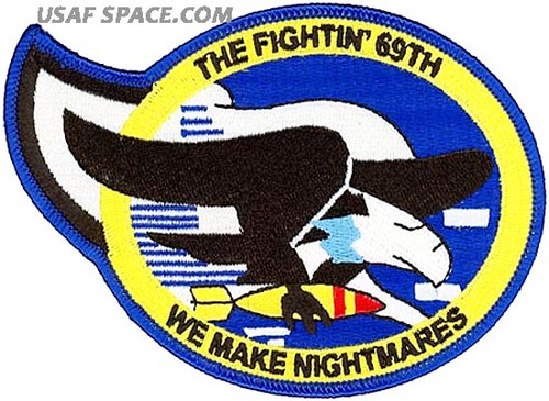 USAF 69th BOMB SQ - THE FIGHTIN’ 69th -B-52 Minot AFB, ND- ORIGINAL 4" PATCH - Picture 2 of 2