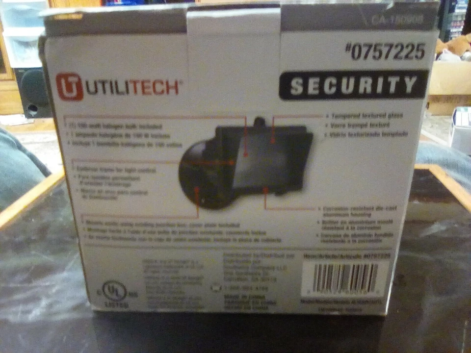 Utilitech Switch Controlled Security Floodlight - Image 4 of 4