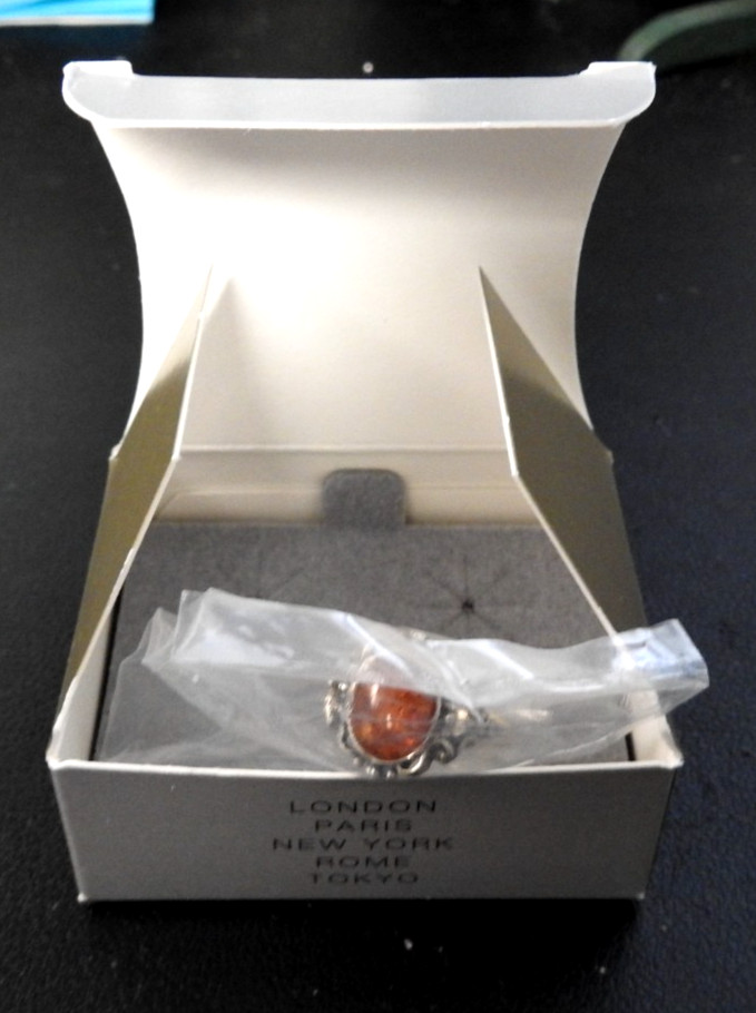Vintage Avon 1996  .925 Sterling Silver Amber Ring Size 8 New Sealed