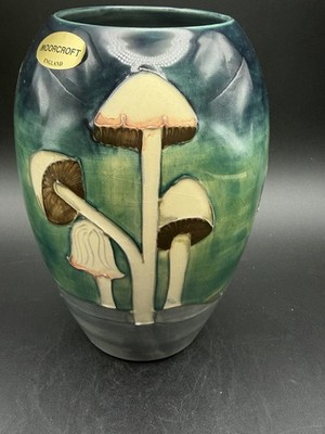 Moorcroft Fairy Rings Toadstool Vase Philip Richardson 7  WM Initialed