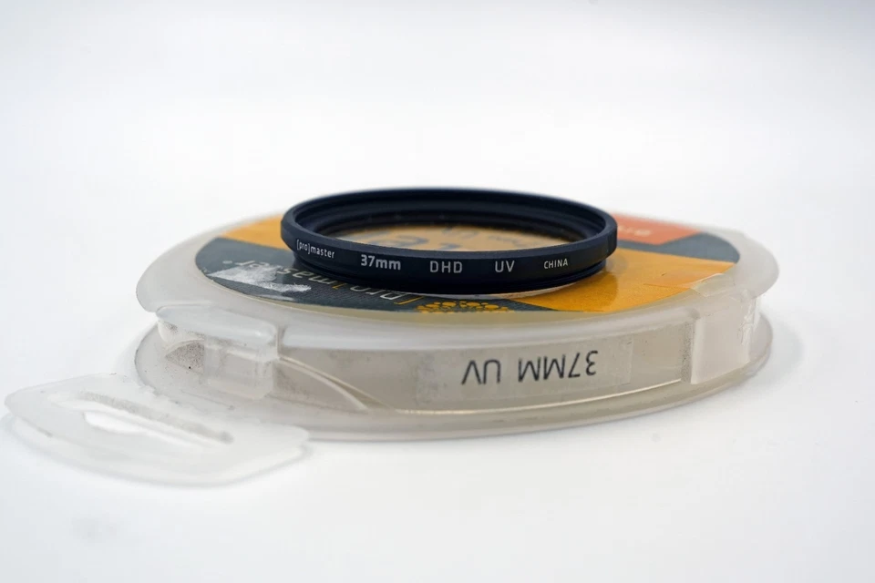ProMaster 37mm Digital HD UV Filter - 4971 - Image 2 of 3