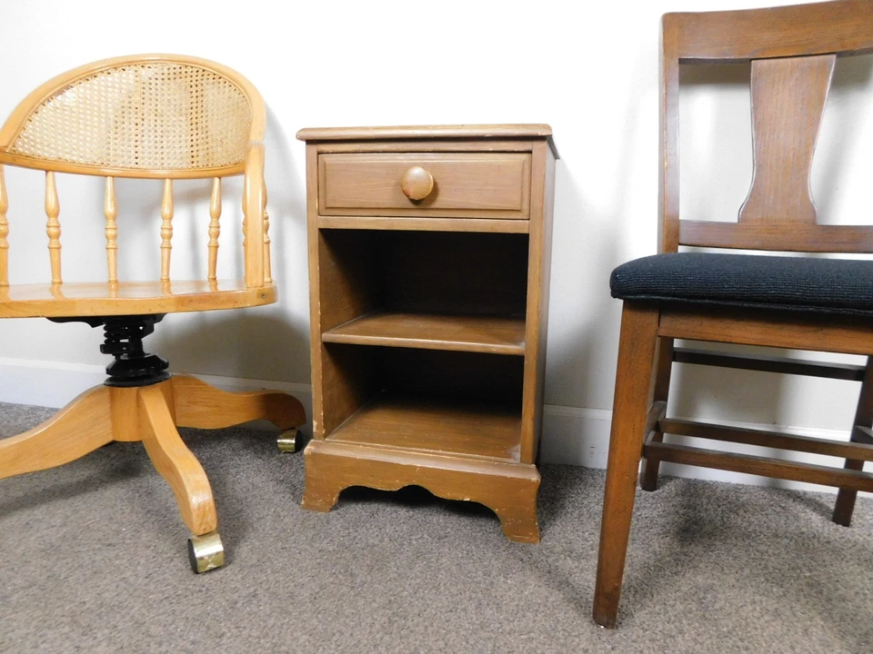 Librería vintage Chippendale Shabby Country pintada de 2 nichos mesita de noche LO ÚLTIMO Foto 3 de 4