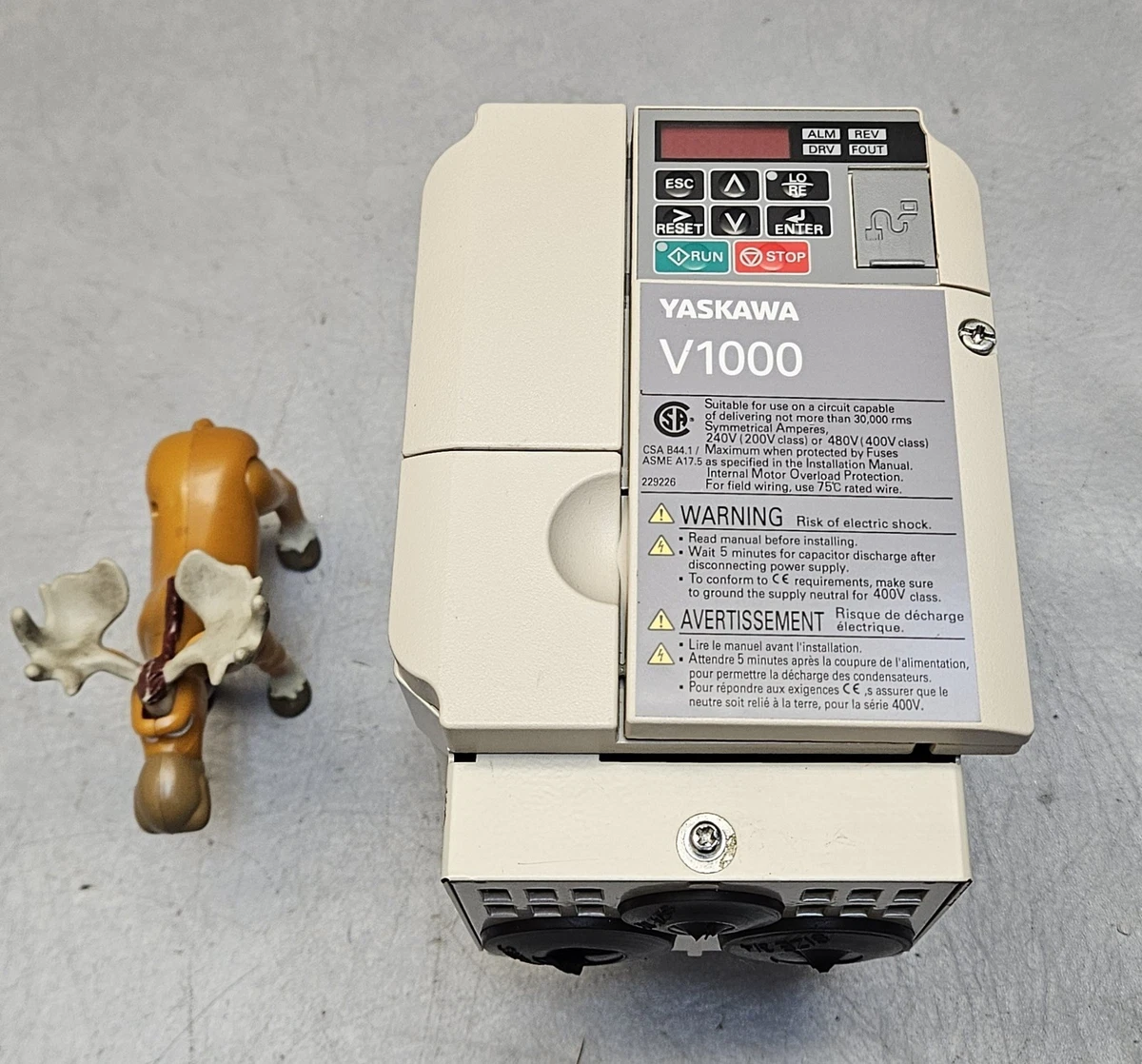 Yaskawa Omron CIMR-PSU2015 Inverter AC - 20HP, 230V, 0-400Hz, 64A - Usato Ma In Ottima Forma