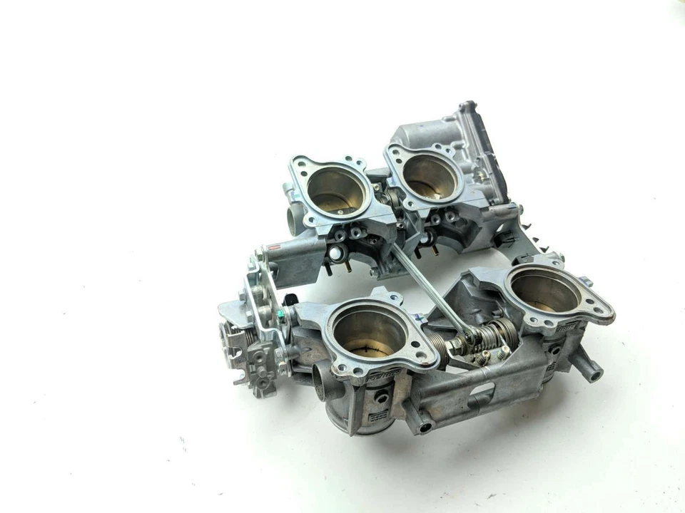 12 13 Honda VFR1200 DCT carrocería del acelerador GNHOB-100925JA1786 Foto 2 de 4