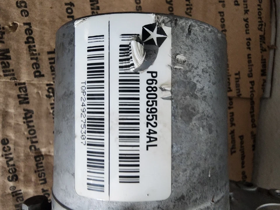 Unidad de bomba de dirección asistida eléctrica Chrysler 300 Dodge Charger 2011-15 P68059524AI Foto 2 de 4