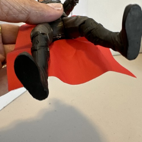 thor marvel legends action figure 6” berretto rosso - Foto 6 di 12