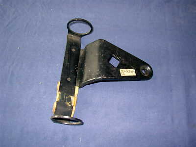 SUZUKI GSX750 GEN NOS SCHEINWERFERHALTERUNG RECHTS 51530-45901-291