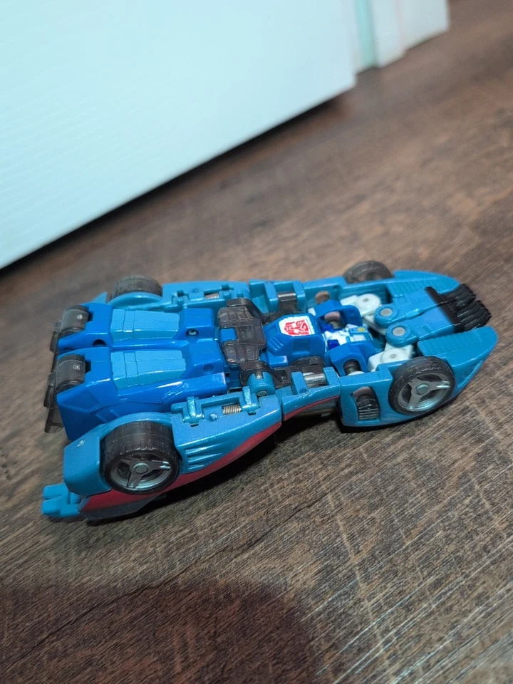Transformers Cybertron 2005 Blurr Deluxe Class Action Figure Incomplete - Image 2 of 2