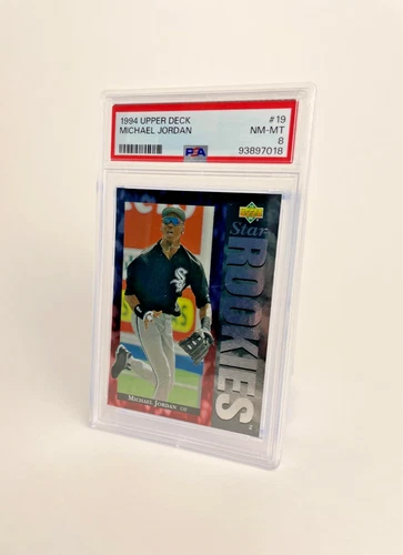 1994 UPPER DECK #19 MICHAEL JORDAN PSA 8