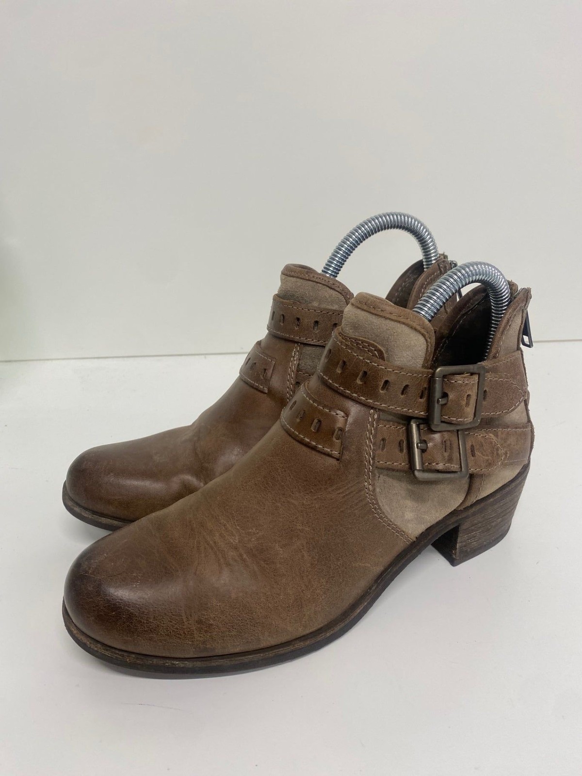 Fabulous UGG Patsy ankle strap western Boots UK4.… - image 4