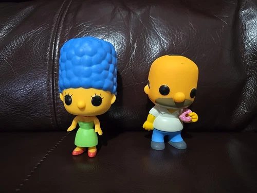 Funko Pop Homer 01 & Marge 02 Simpson Loose