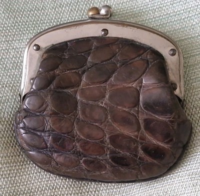 Vintage Alligatorleder Geldbörse auf versilbertem Rahmen