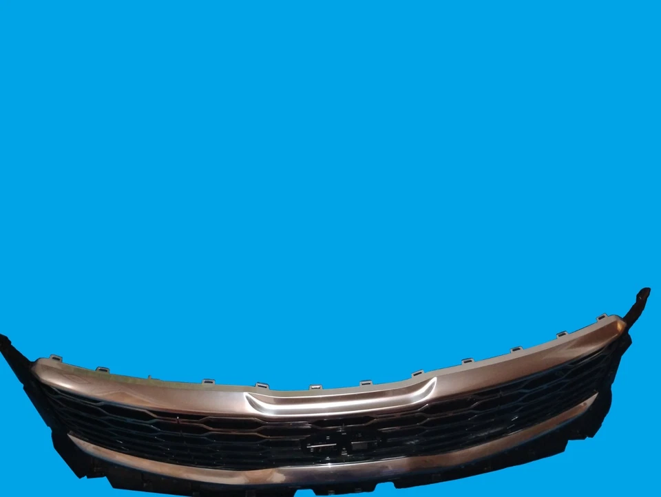 2020-2022 KIA Telluride Grille- Radiator Upper 86350-S9100 - Image 4 of 4