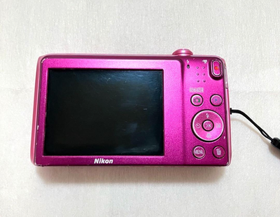 ジャンクSony DSC-W810 & Nikon Coolpix S3600 Nikon Coolpix S3600