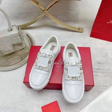 roger viver Women's Flat Bottomed Round Toe Shoes