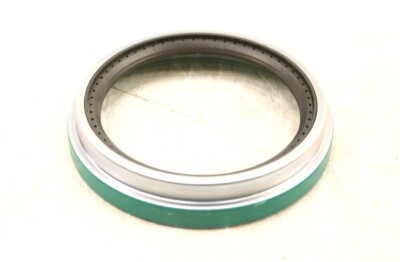 NEW Motorcraft Wheel Seal Rear BRS-6 Ford F150 F250 F350 F450 2000-2001