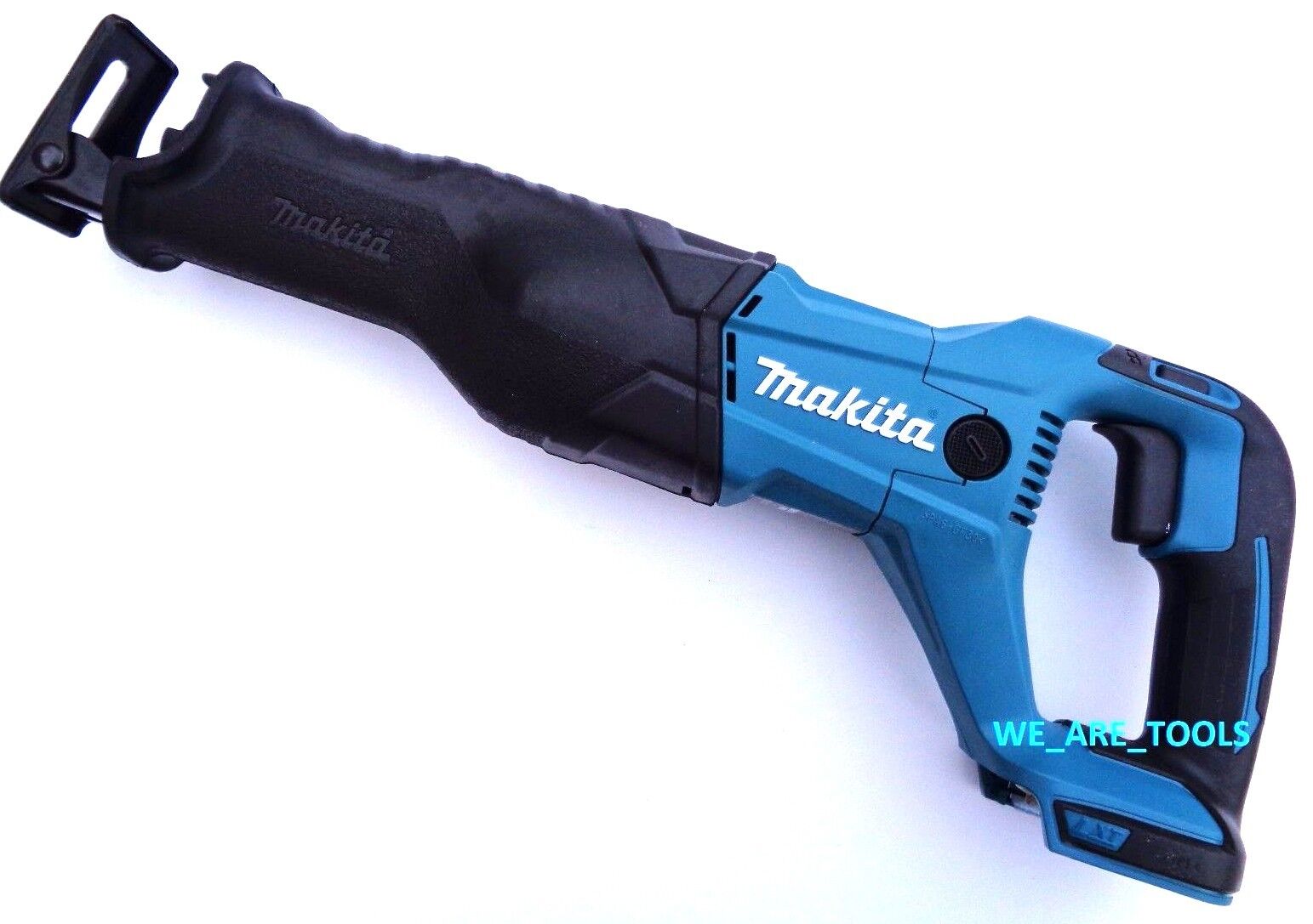 Volt blade. Makita сабельная пила 18v. Сабельная пила Макита аккумуляторная 18 вольт. Аккумуляторная сабельная пила AVT Makita bjr. Makita26 v "сабельная пила маленькая АКБ".