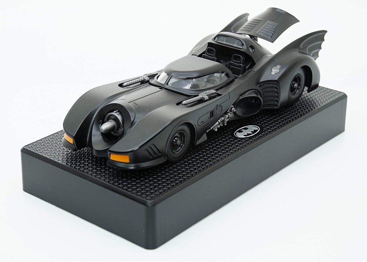 バットマン カセット スピーカー DC Comics Batman Batmobile Bluetooth Smart Speaker 1:24 Diecast