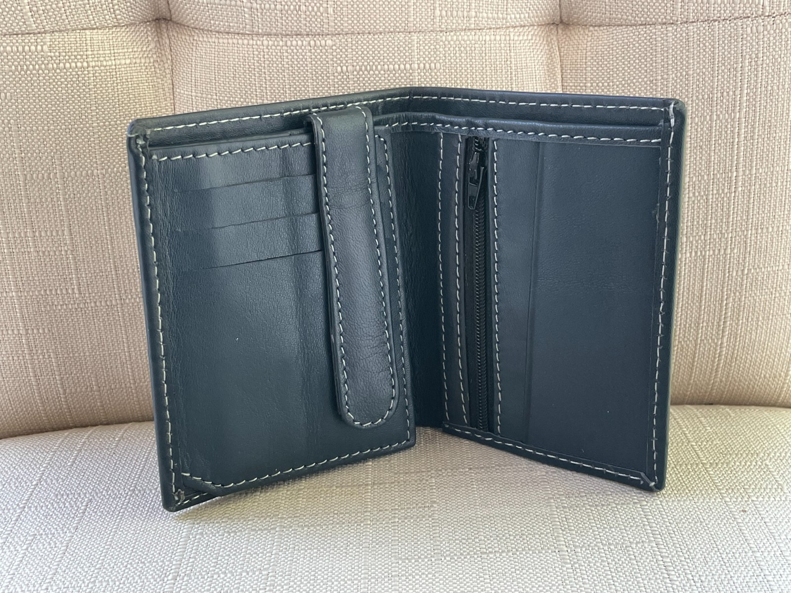 Men's Navy Blue Genuine Leather Handmade Bifold Wallet Card Holder-image