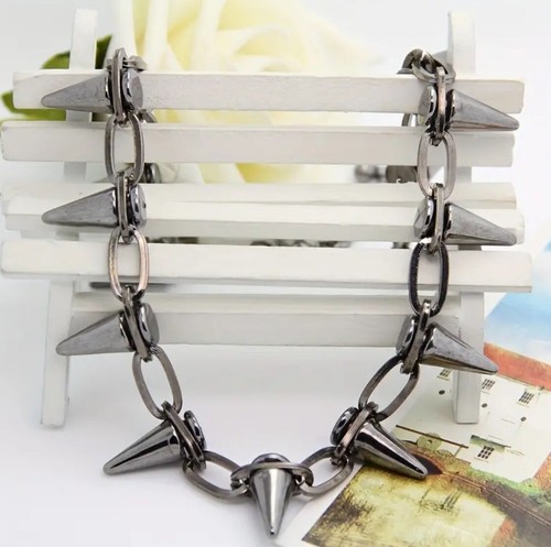 Punk Rivet Spike Chain Necklace for Men and Women – Gothic Style - Picture 6 of 6