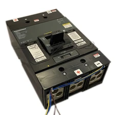 Square D 519568P15 Circuit Breaker, 600Vac/500Vdc, 450 Amp, 3-Pole, AUX/UVR