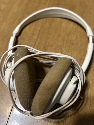 HEADPHONES, BENWIN, HP-608. A2