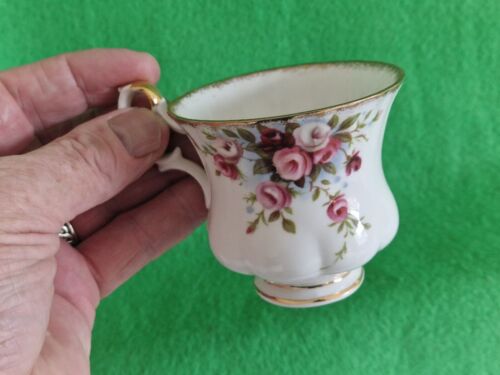 Taza de café pequeña Royal Albert Cottage Garden - Imagen 8 de 9