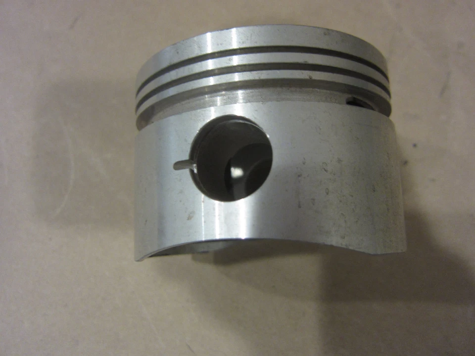 Ferrari 330 GT - Piston Bare 65021 77.15mm - P/N 95140106 - Image 4 of 4