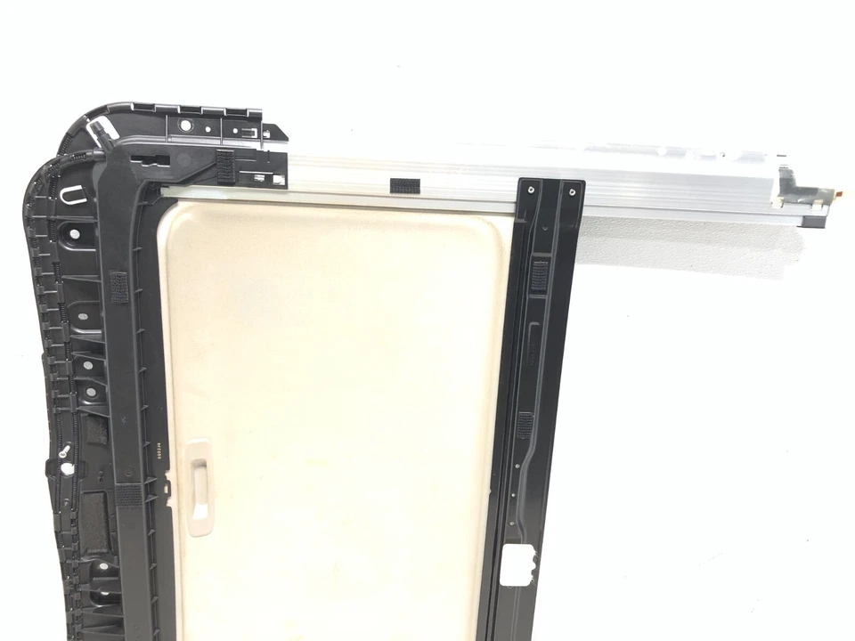 2013-2019 INFINITI Q70 Q70L SUNROOF FRAME RAIL TRACK W/ SUNSHADE OEM #NOTE - Image 4 of 4