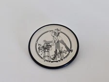 Vintage Gallagher Watermelon Smashing Comedian Hologram Vari-Vue Pin Button