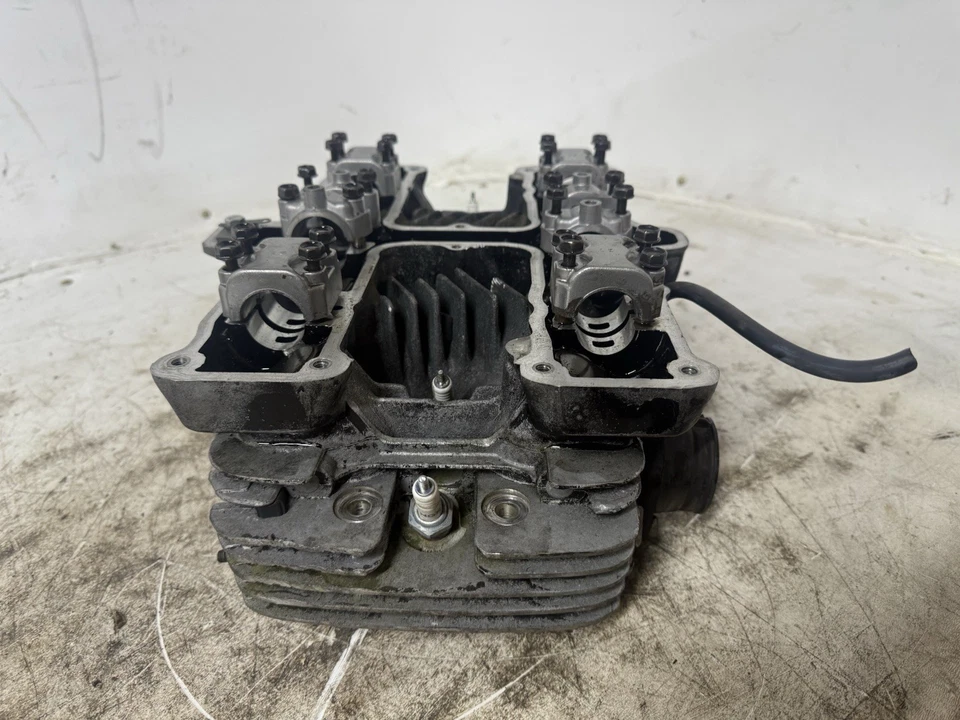 Yamaha Radian YX600 FJ600 FZ600 1986-1990 culata de extremo superior del motor Foto 3 de 4