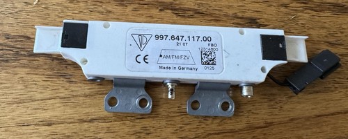 Porsche 987 Cayman Boxster 997 911 OEM Radio antenna amp amplifier # 997 647 117