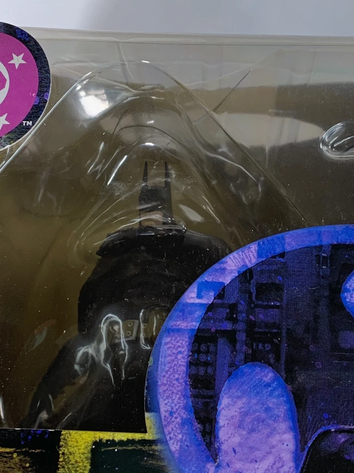 Figura Batman EVIL Batman DC Diseñada por Kia Asamiya Wave 2 Juguetes Yamato Foto 2 de 4