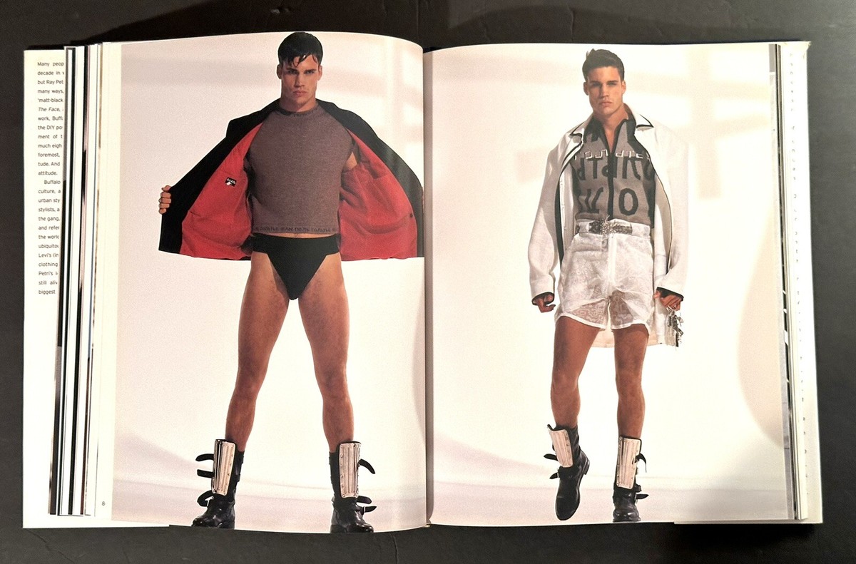 【一点のみ】BUFFALO RAY PETRI 写真集　洋書 Buffalo: Style & Fashion of Ray Petri. Hardcover 1st Edition