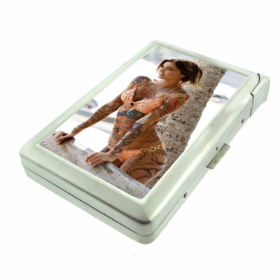 Tattoo Pin Up Girls D25 Cigarette Case with Built in Lighter Metal Wallet 