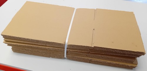 25 x corrugated cardboard posting boxes 410mm x 205mm x 70mm - Picture 3 of 3