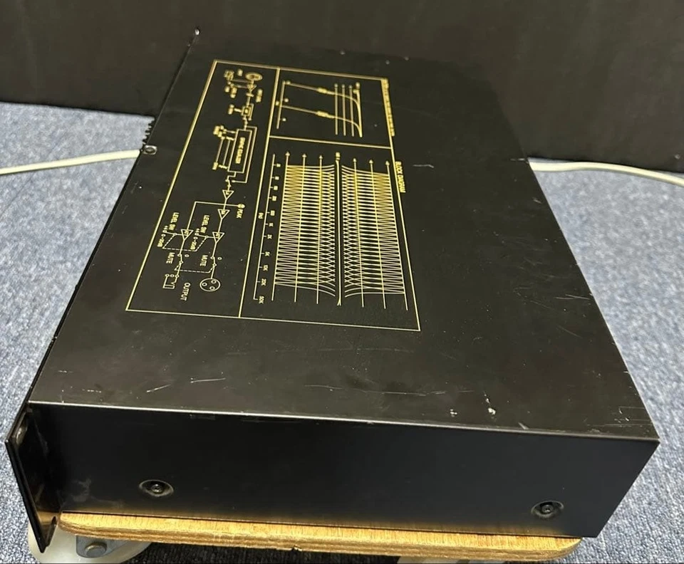 Yamaha Q2031A Graphic Equalizer Dual Channel 31Band Rack Mounted Audio Equipment - Image 2 of 4