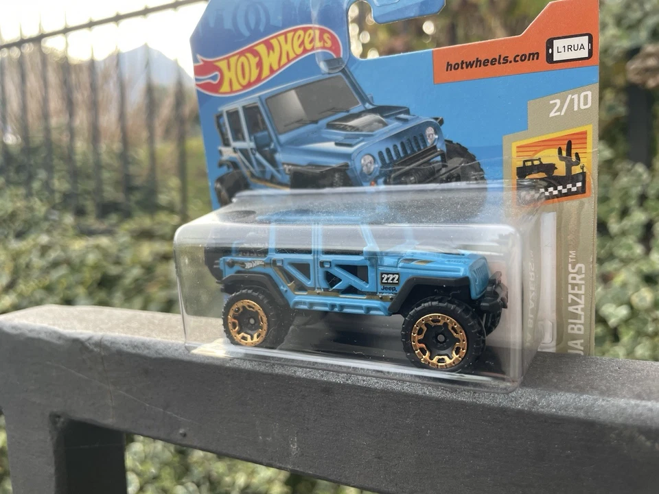 1:64 HOT WHEELS JEEP WRANGLER NUOVA - Immagine 3 di 4