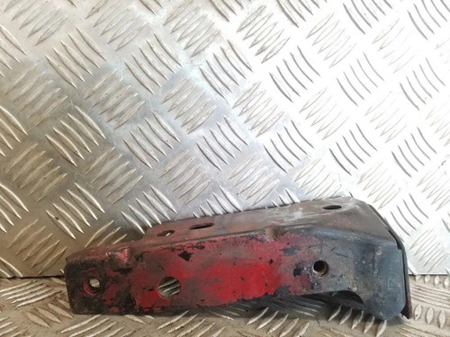 VW PASSAT B3/B4 3A2, 35I Stoßstangenhalter vorne links 3A0807133C 1.9 32162161