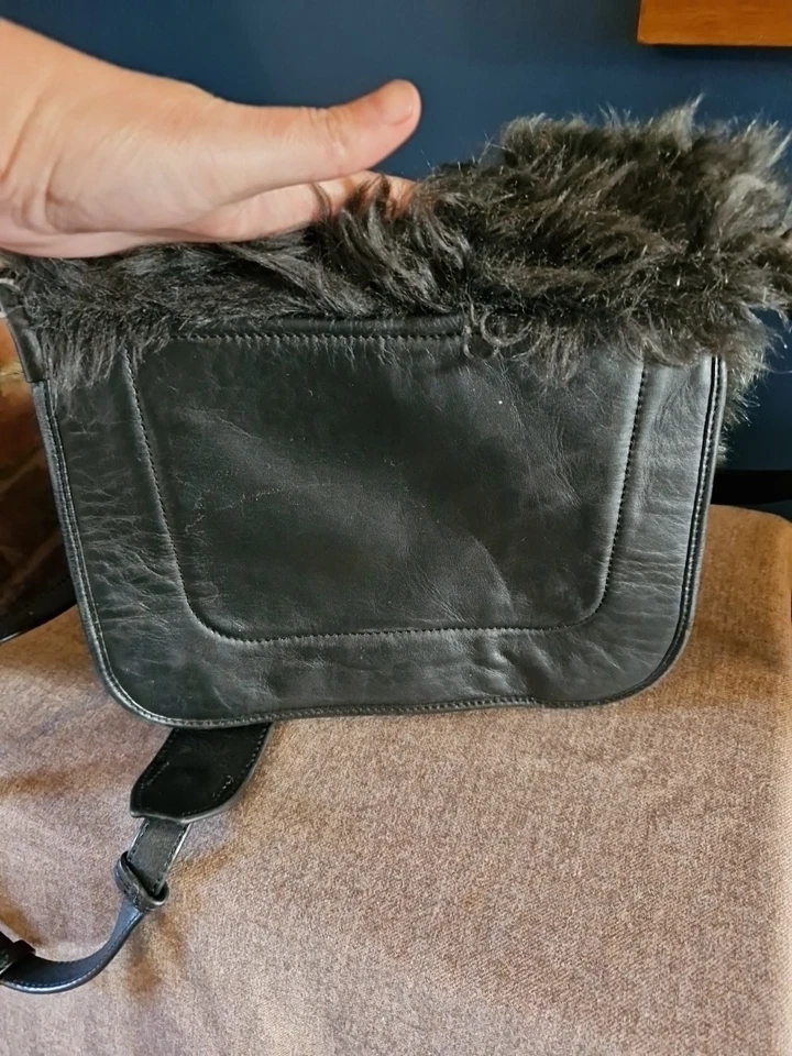 Banana Republic Black  Leather And Sheep Shearing Crossbody Bag  Excellent Cond - Image 2 of 4