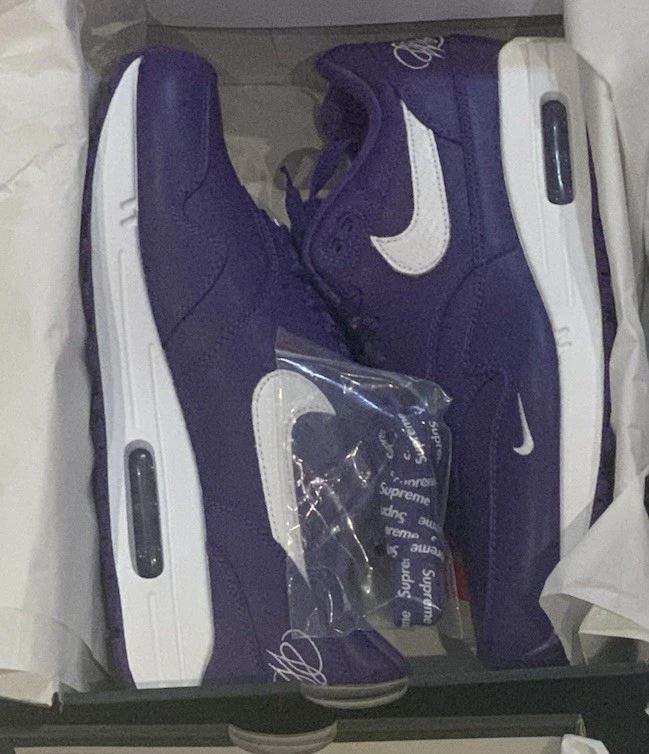 Supreme x Air Max 1 UK 10 Varsity Violet état neuf en main 100% authentique