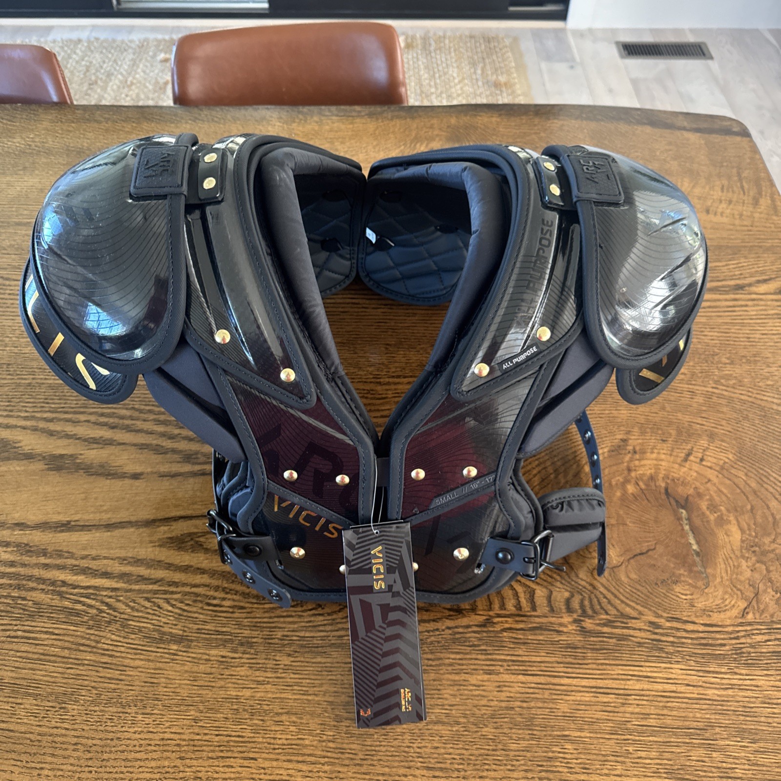 Vicis ARC-V1 Football Shoulder Pads- All Purpose Fit, SUZE Small 16-17”