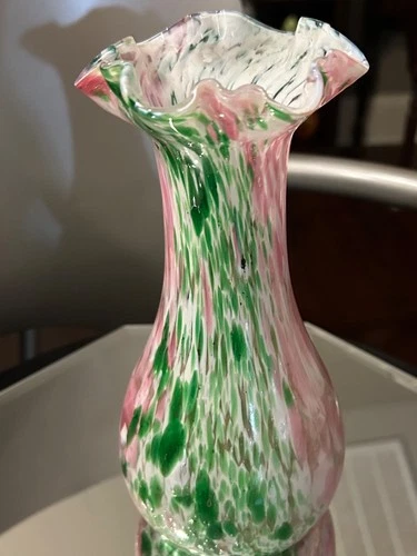 Vintage Fenton Art Glass "Murrhina Rose" Ruffled Vase (Green and Pink)