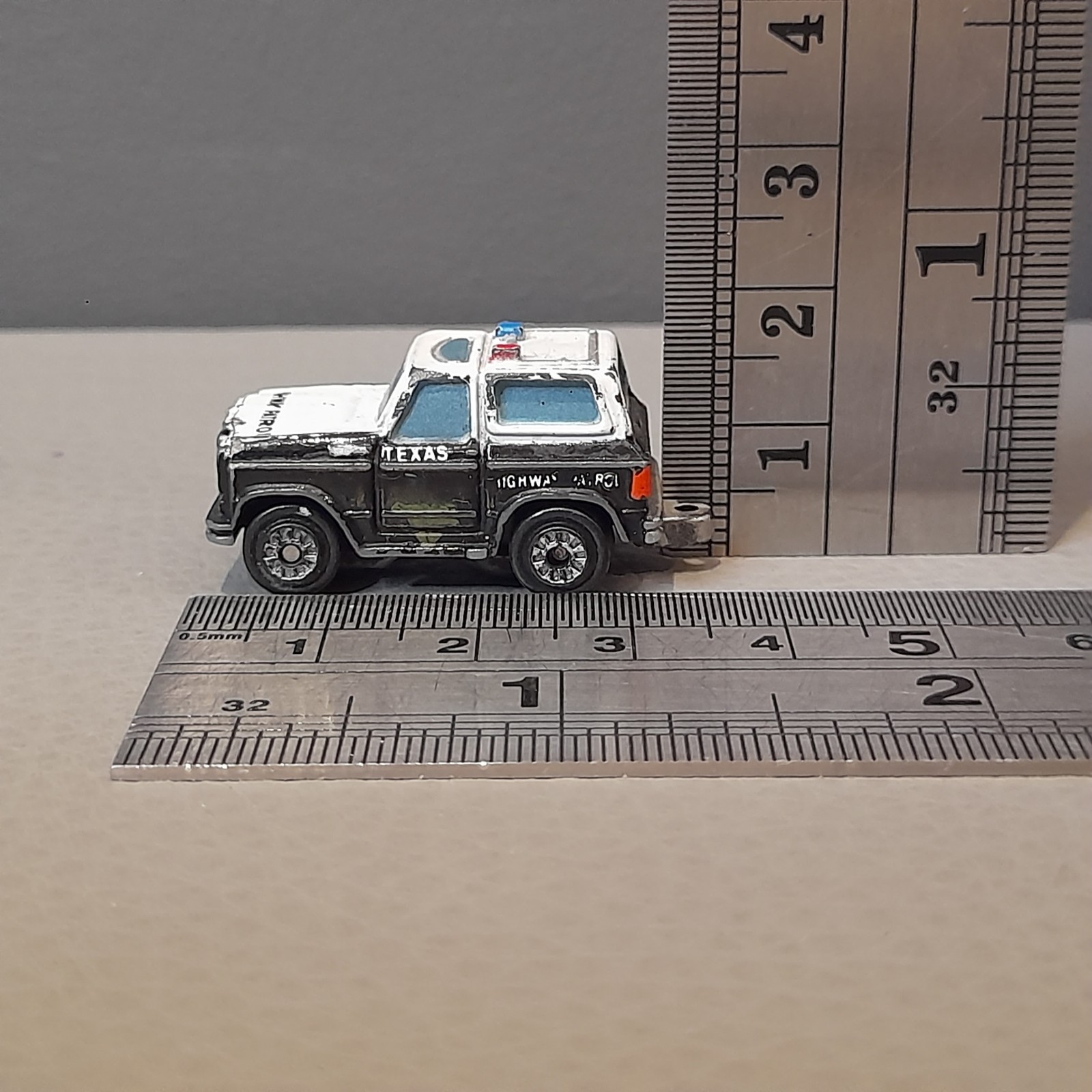 Picture 18 of 24