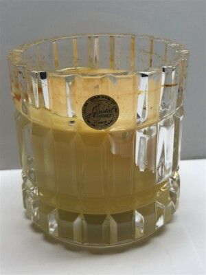 Quelques Violettes by Houbigant 1.7 oz Perfumed Candle in Crystal Jar, As Imaged