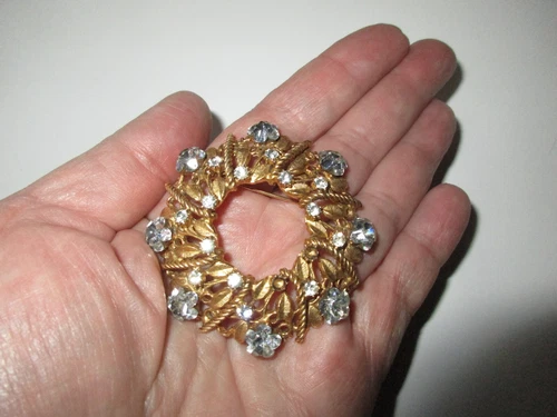 Vintage Estate Costume Jewelry Brooch - Pinback